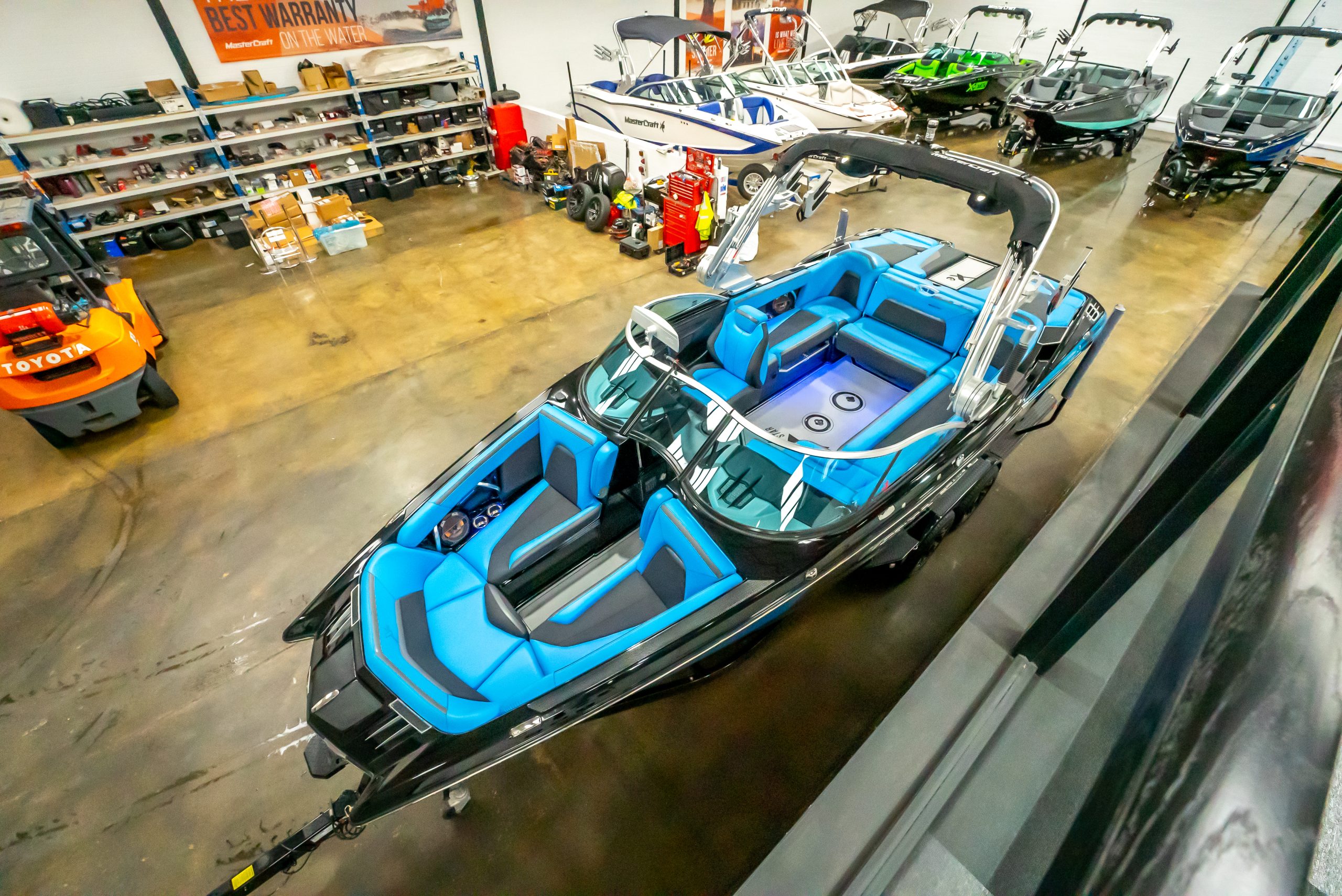 MASTERCRAFT XSTAR Saltwater boats supplier