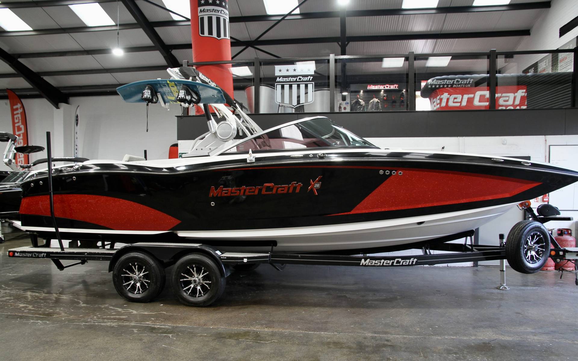 2016 MASTERCRAFT X26 SEIRES