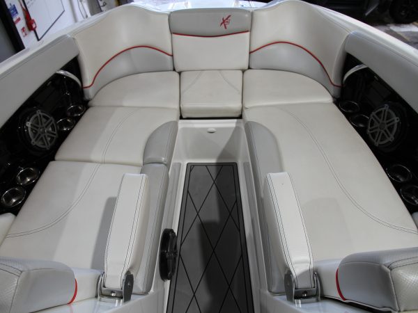2016 MASTERCRAFT X26 SALTWATER SERIES ON BOARD HEAD