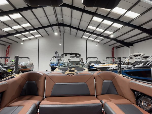 2019 MASTERCRAFT XSTAR 🍁 ADVANTAGE EVENT £179,995 🍁