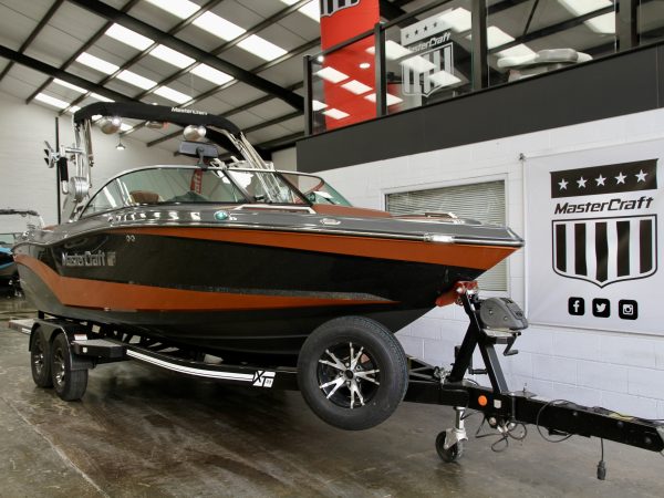 2017 MasterCraft XT23