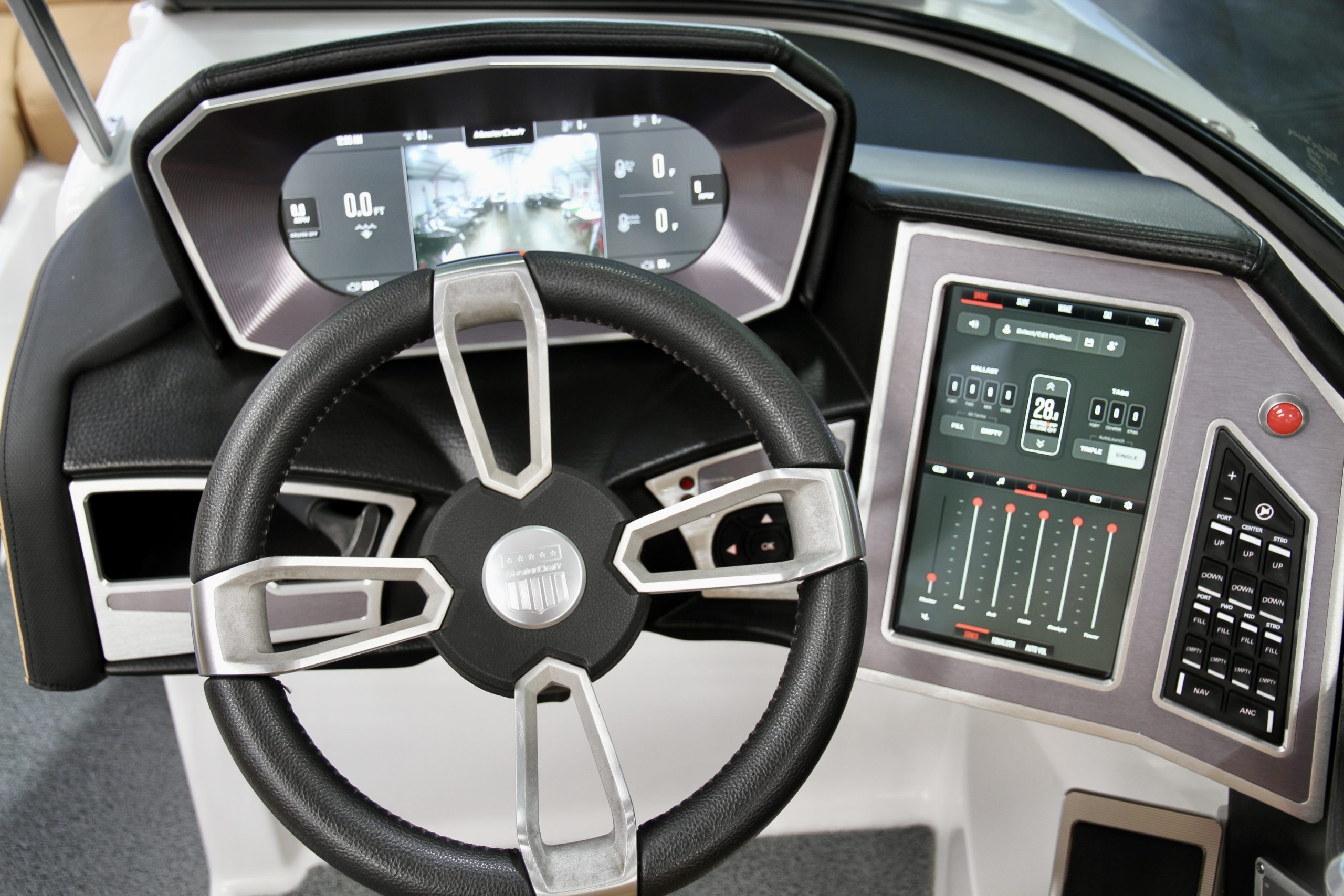 MASTERCRAFT X22 Boat Steering