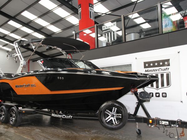 2018 MasterCraft NXT22 Saltwater series