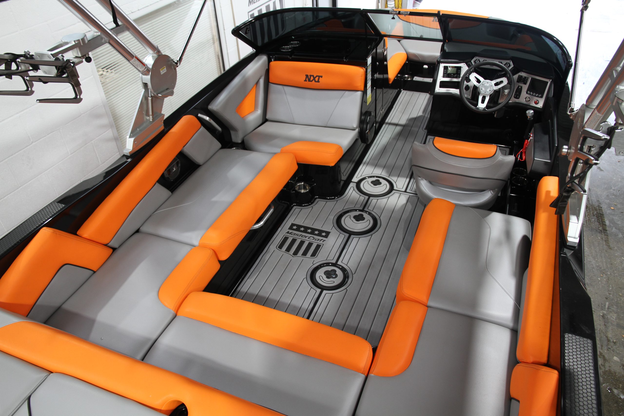 2018 MasterCraft NXT22 Saltwater series boat UK