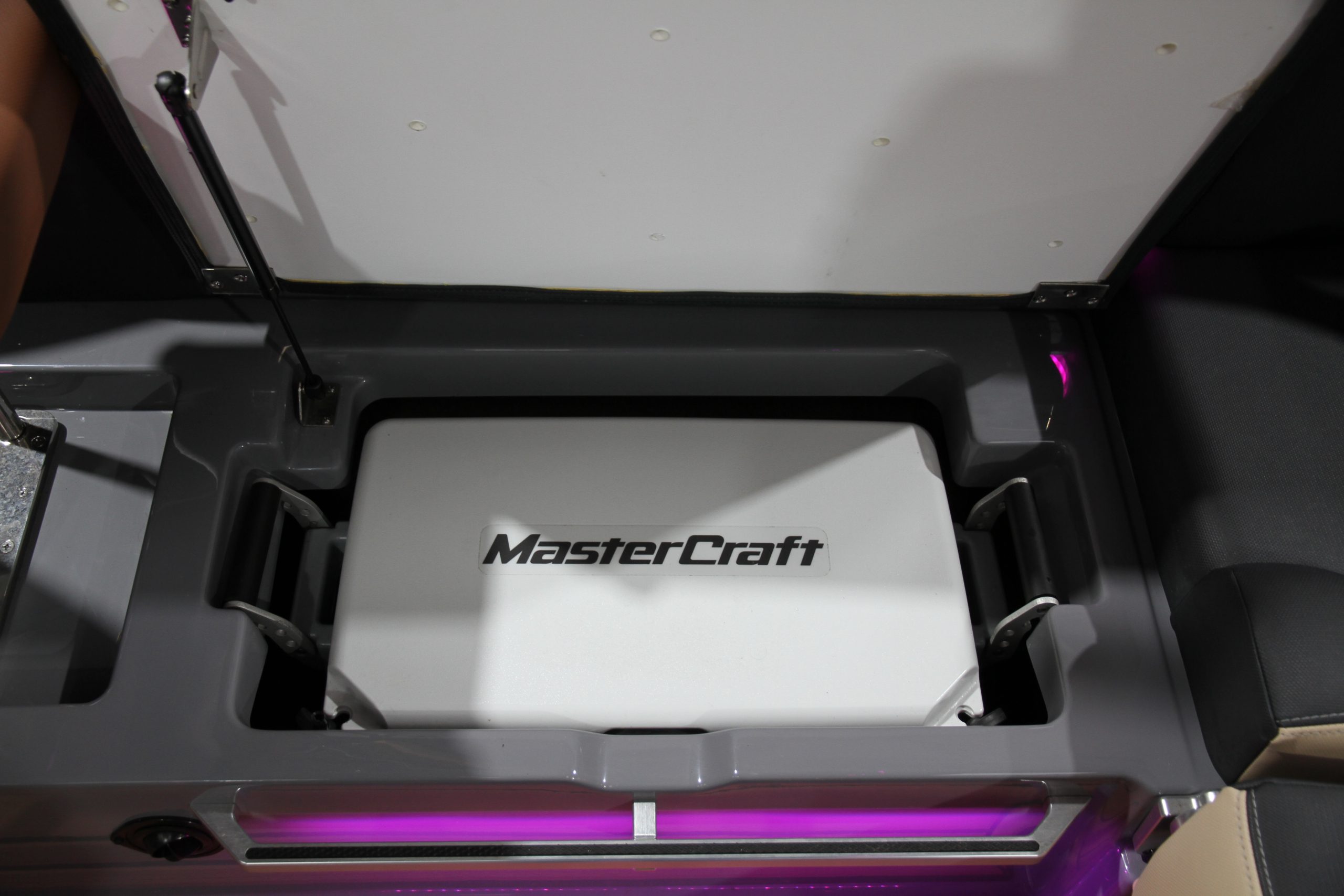 MASTERCRAFT X22 Boats Suppliers UK