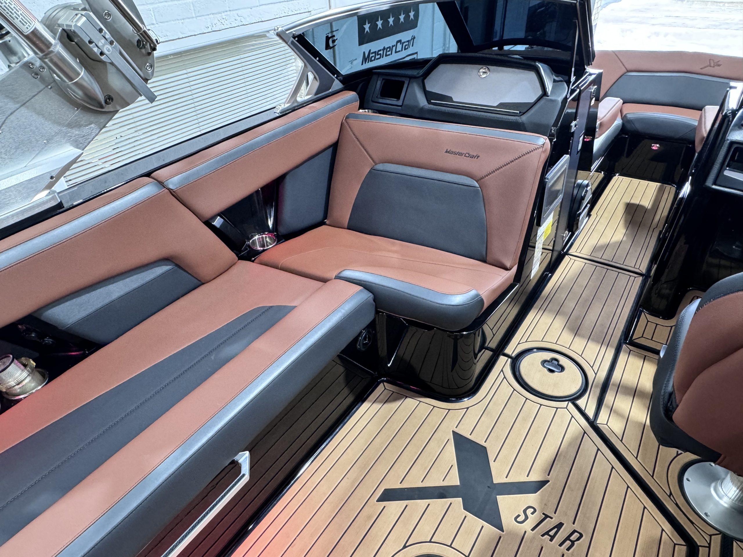 2020 MasterCraft XStar Boat Seats