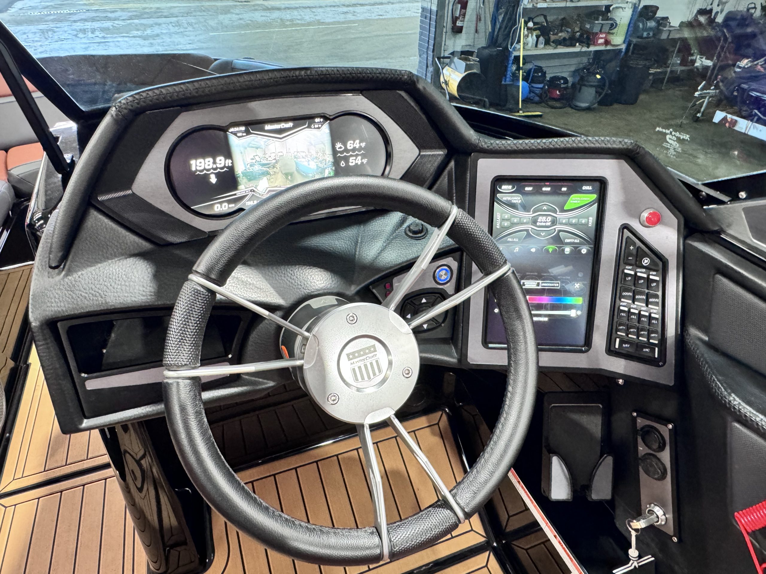 2020 MasterCraft XStar Steering
