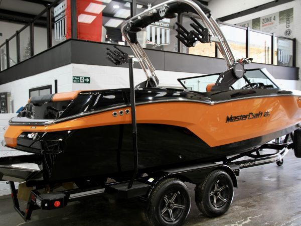 2023 MasterCraft NXT22 SURFSTAR