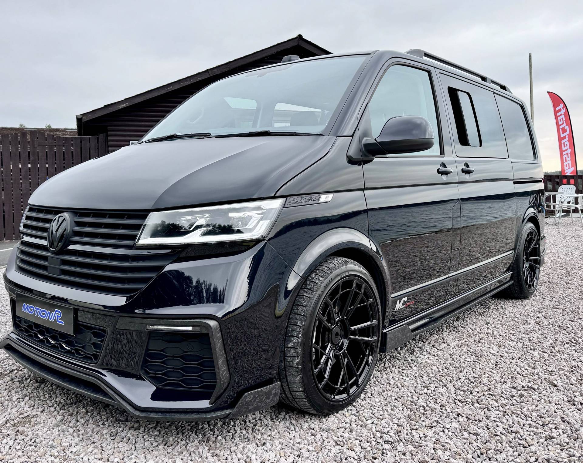 MC Edition Volkswagen Transporter T6.1 front