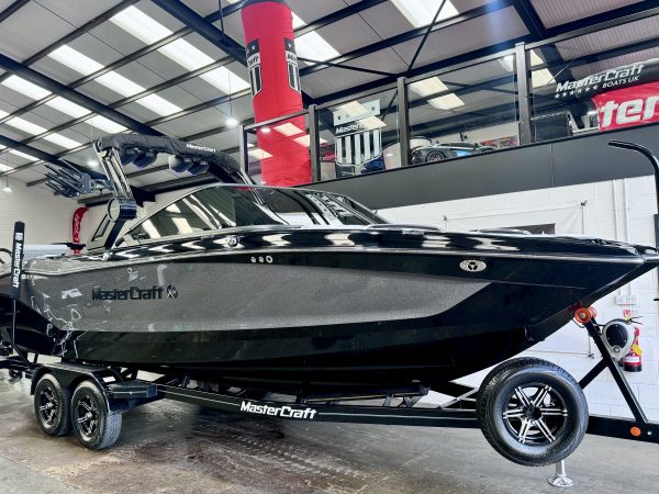 2024 MasterCraft X26 Saltwater Series 🎃 OCTOBER EVENT WAS £329,995🎃