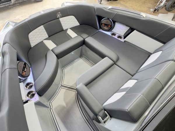 2024 MASTERCRAFT X26 SUPERCHARGED SALTWATER PACKAGE 🎃 OCTOBER EVENT WAS £339,995🎃