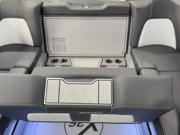 2024 MASTERCRAFT X26 SUPERCHARGED SALTWATER PACKAGE 🎃 OCTOBER EVENT WAS £339,995🎃