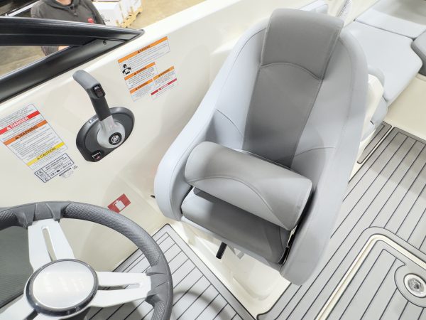 2024 BAYLINER VR6 BOWRIDER