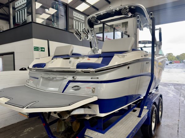 2017 MASTERCRAFT X23 SALTWATER SERIES
