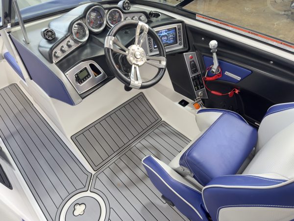 2017 MASTERCRAFT X23 SALTWATER SERIES