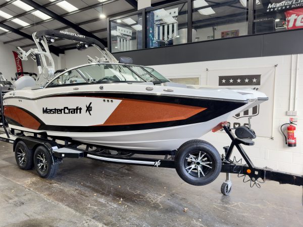 2016 MASTERCRAFT X20
