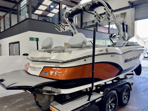 2016 MASTERCRAFT X20 🎃 OCTOBER EVENT WAS £74,995🎃