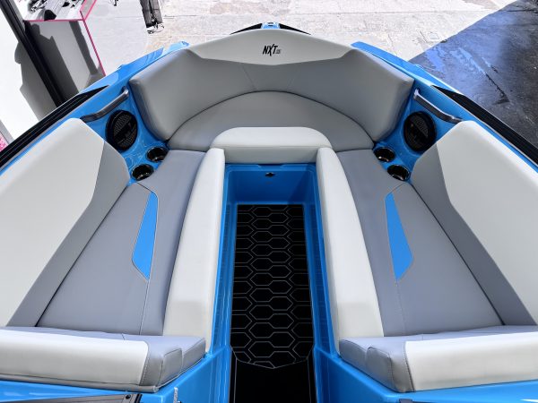 2024 MASTERCRAFT NXT23 ICON PACKAGE