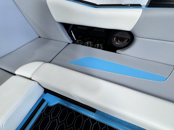 2024 MASTERCRAFT NXT23 ICON PACKAGE