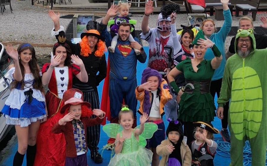 halloween party pine lake