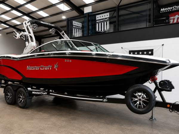 2016 MASTERCRAFT X23 SALTWATER SERIES – SUMMER SALE WAS £89,995