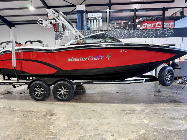 2016 MASTERCRAFT X23 SALTWATER SERIES