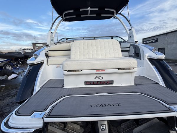 2017 COBALT R3 SURF