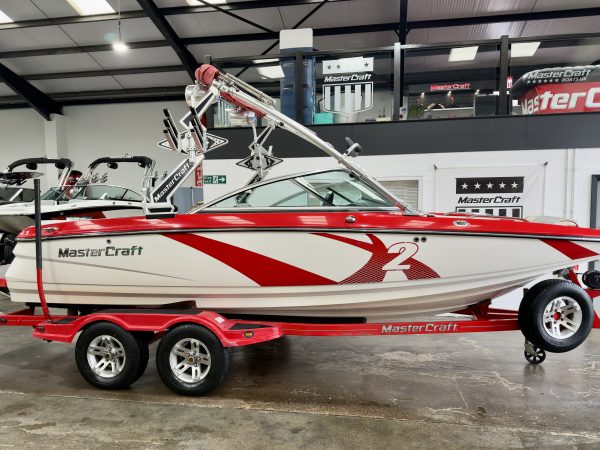 2011 MasterCraft X2 SALTWATER SERIES