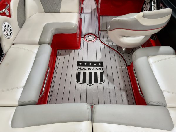 2011 MasterCraft X2 SALTWATER SERIES