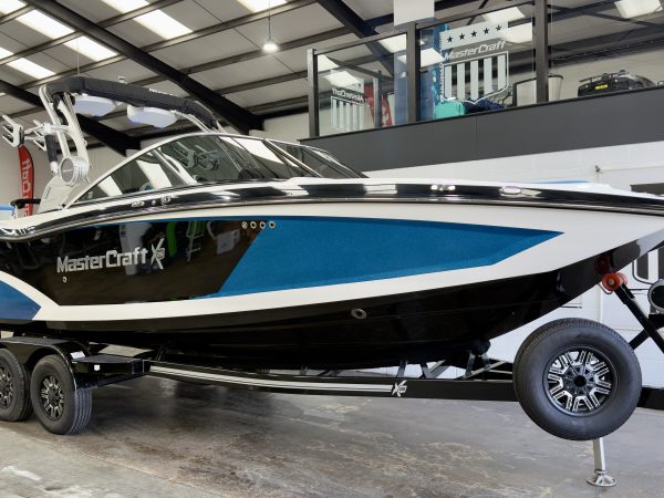 2018 MASTERCRAFT X26 SALTWATER SERIES