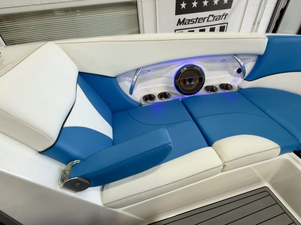 2018 MASTERCRAFT X26 SALTWATER SERIES