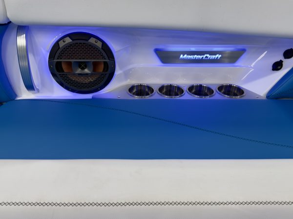 2018 MASTERCRAFT X26 SALTWATER SERIES