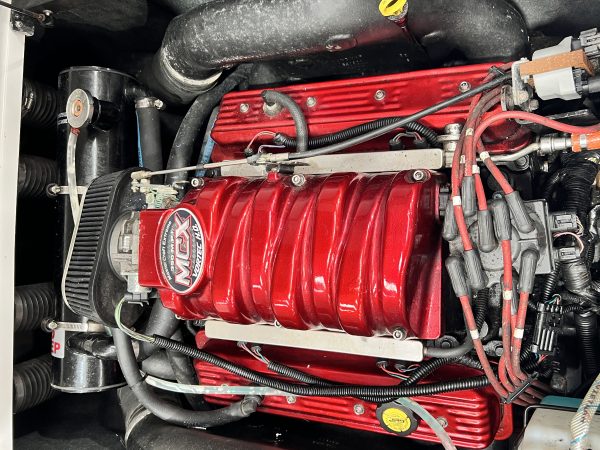 2004 MasterCraft Maristar MCX engine upgrade
