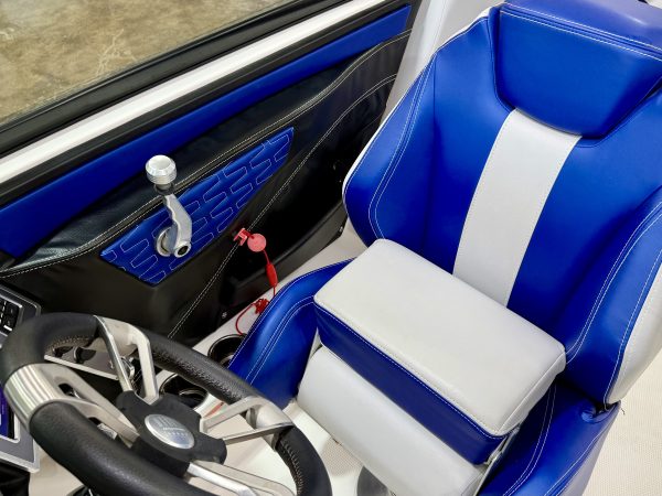 2021 MasterCraft X24 VERY LOW HOURS