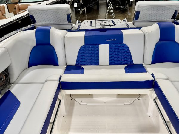 2021 MasterCraft X24 VERY LOW HOURS