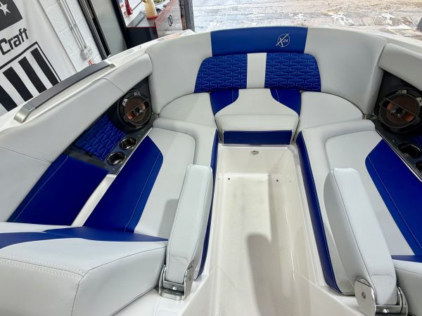 2021 MasterCraft X24 VERY LOW HOURS